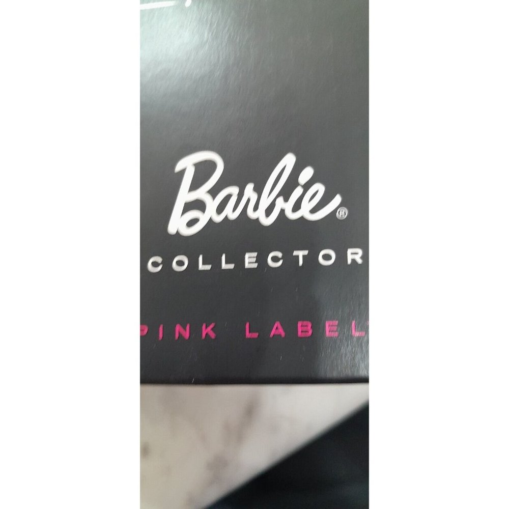 Avon Barbie Rose Splendeur  New In Original Box By Robert Best - Picture 4 of 9